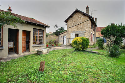 Maison - 61 m² - 4 pièces