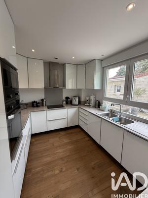 Maison - 112 m² - 7 pièces