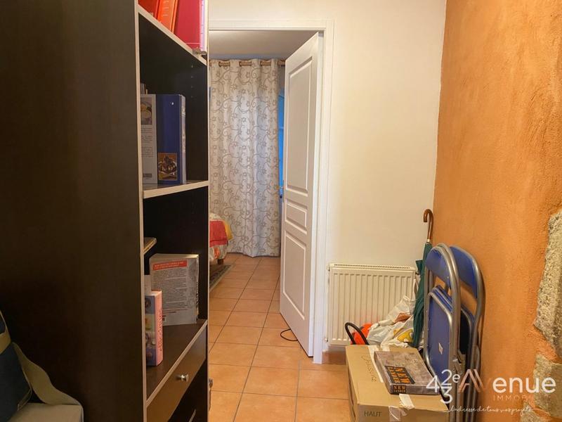 Appartement - 87 m² - 2 pièces