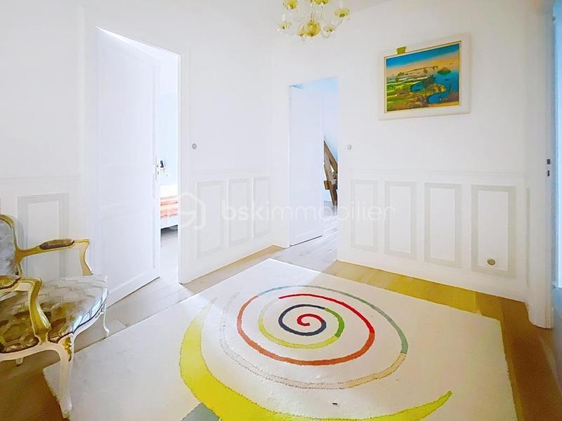 Maison de maîtres - 181 m² - 7 pièces