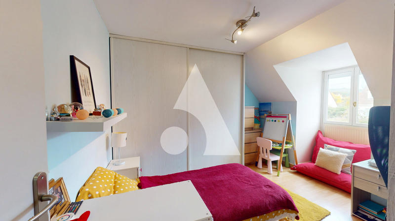 Maison - 124 m² - 6 pièces