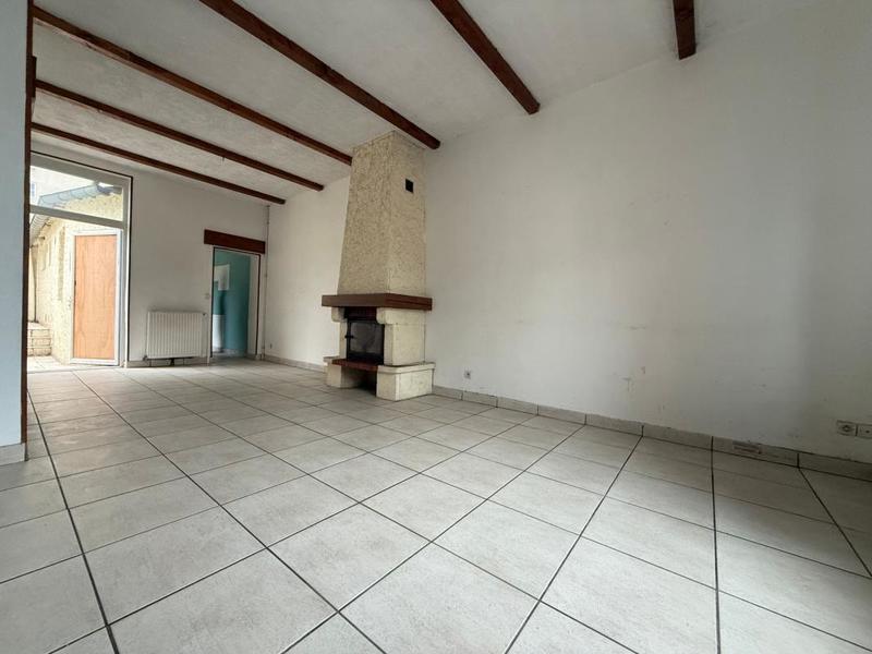 Maison - 90 m² - 3 pièces