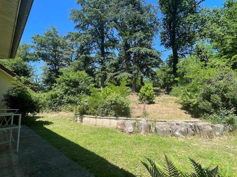 Villa - 227 m² - 6 pièces