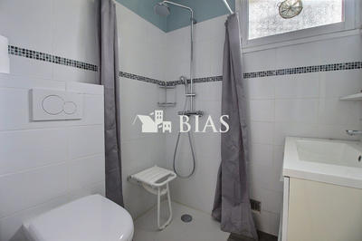 Maison - 135 m² - 8 pièces