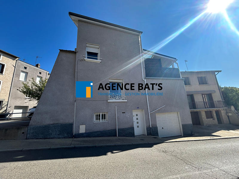 Maison - 141 m² - 5 pièces