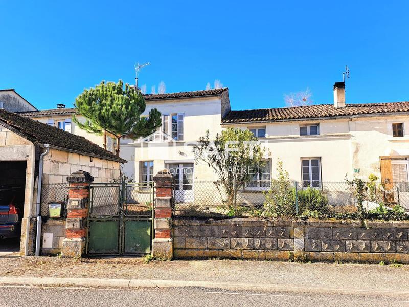 Maison - 200 m² - 7 pièces