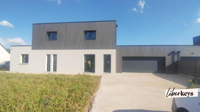 Maison - 201 m² - 6 pièces