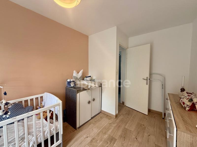 Maison - 102 m² - 6 pièces