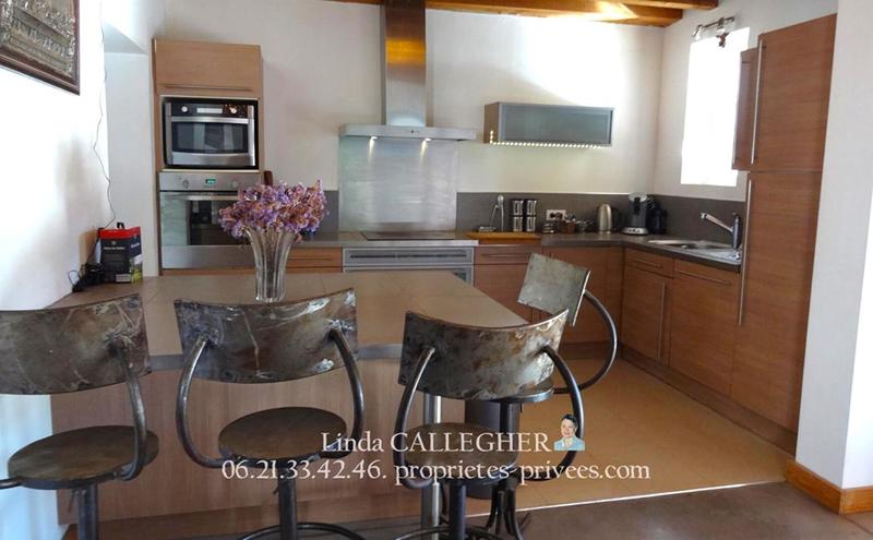 Villa - 222 m² - 5 pièces