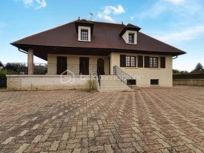 Maison d'architecte - 234 m² - 7 pièces