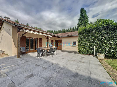 Villa - 109 m² - 5 pièces