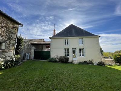 Propriété - 162 m² - 6 pièces