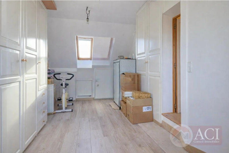 Maison - 133 m² - 7 pièces