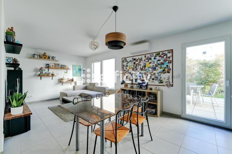 Appartement - 74 m² - 3 pièces