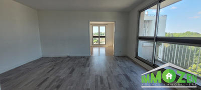 Appartement - 81 m² - 4 pièces