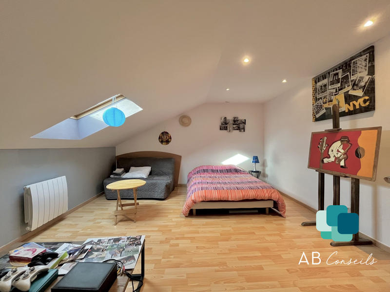 Maison - 175 m² - 5 pièces