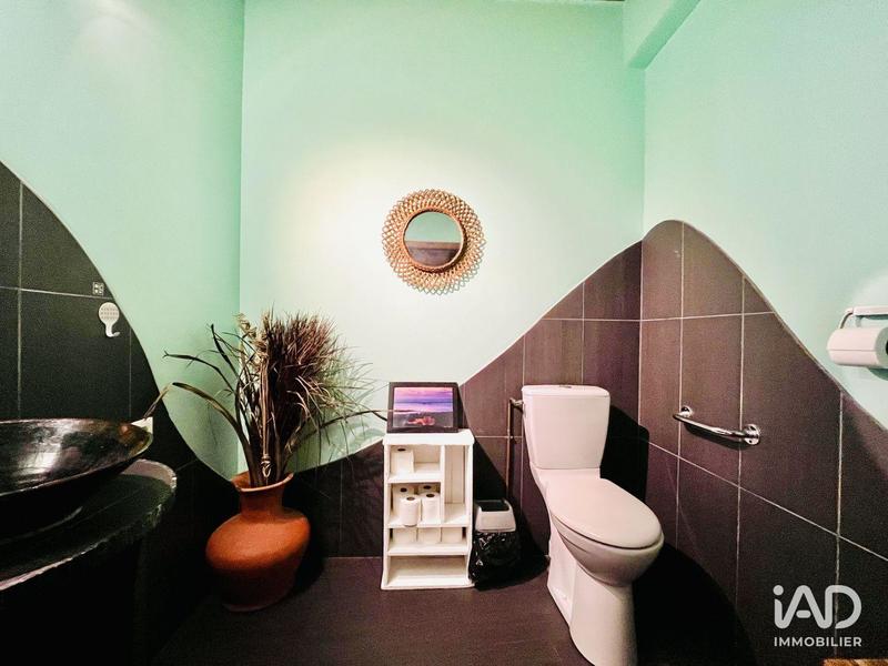 Local commercial - 151 m²