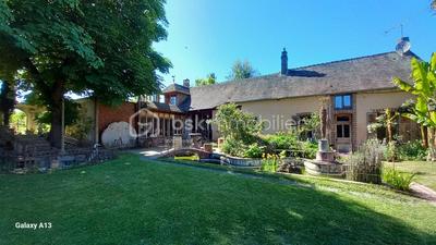 Demeure - 310 m² - 8 pièces