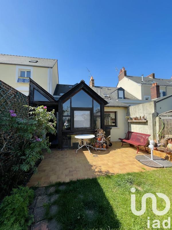 Maison - 98 m² - 5 pièces