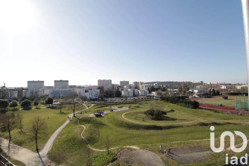 Appartement - 81 m² - 4 pièces