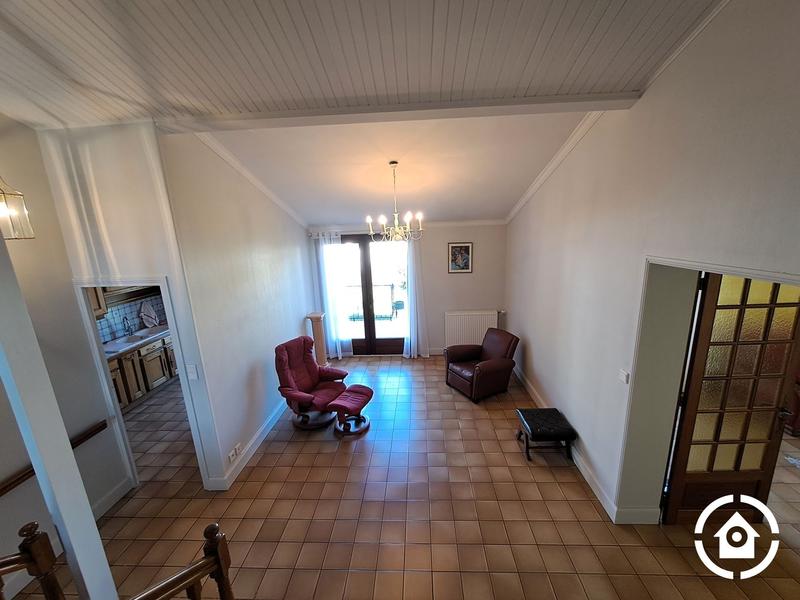 Maison - 111 m² - 6 pièces