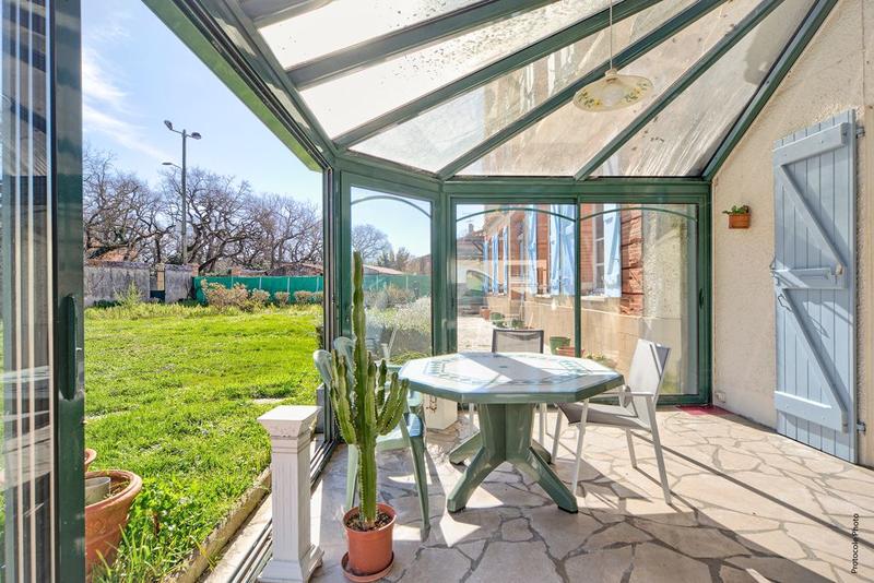 Maison de maîtres - 460 m² - 13 pièces