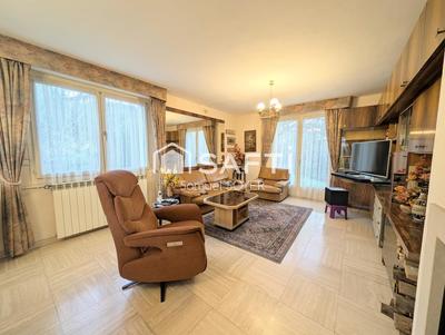 Maison - 142 m² - 6 pièces