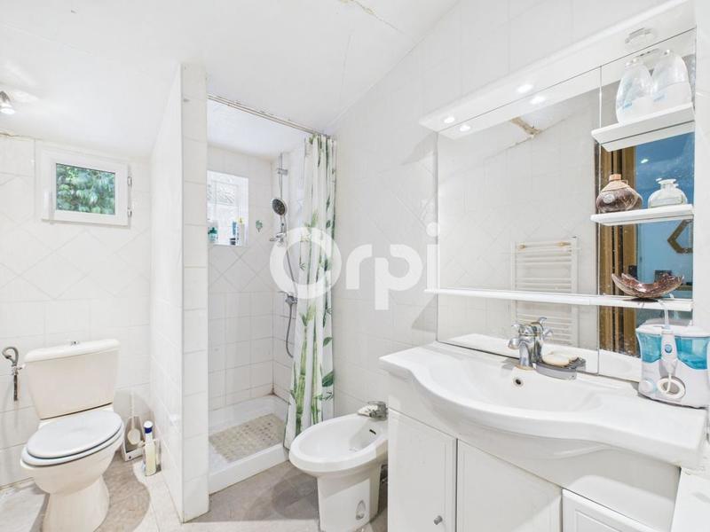 Maison - 198 m² - 4 pièces