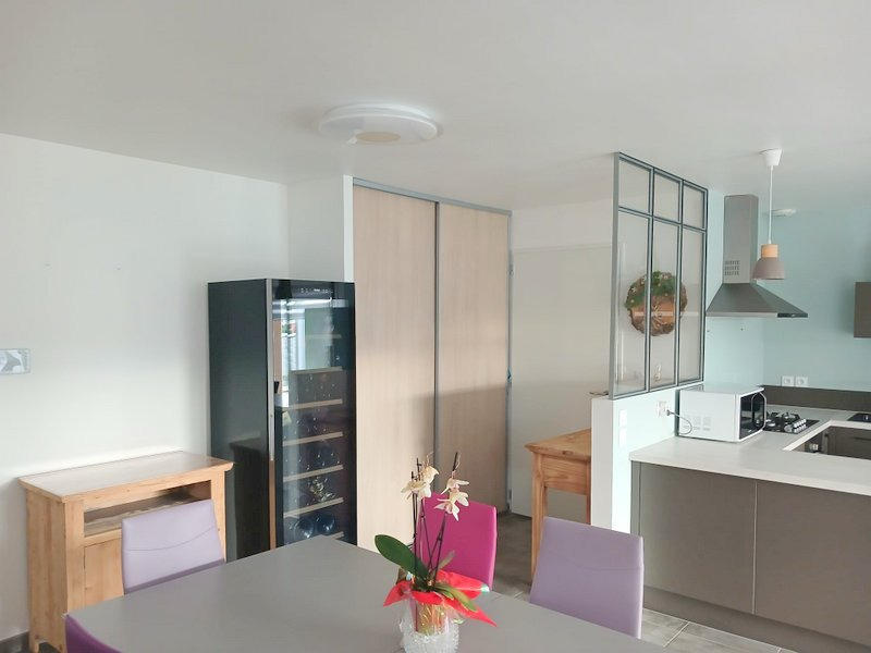 Villa - 100 m² - 3 pièces