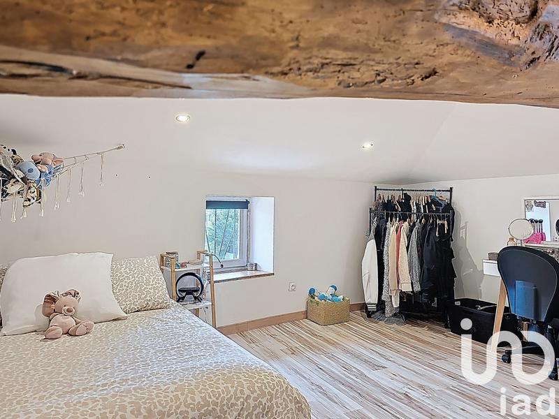 Maison - 143 m² - 5 pièces