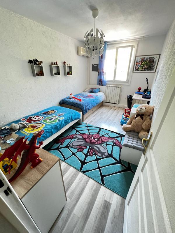 Appartement - 89 m² - 4 pièces