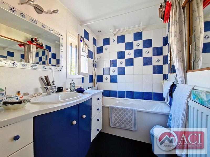 Maison - 70 m² - 4 pièces