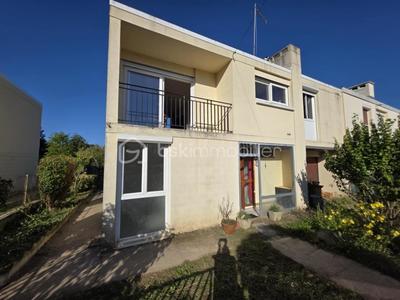 Pavillon - 80 m² - 5 pièces