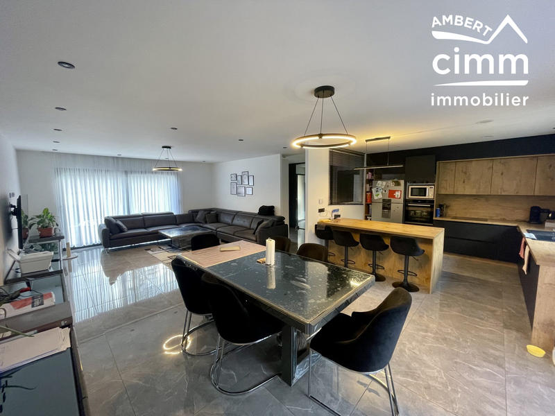 Villa - 128 m² - 5 pièces