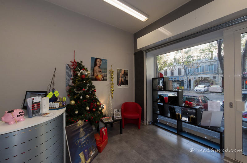 Local commercial - 78 m² - 1 pièce