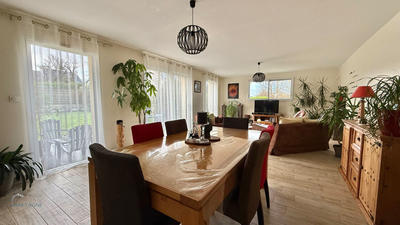 Maison - 131 m² - 6 pièces