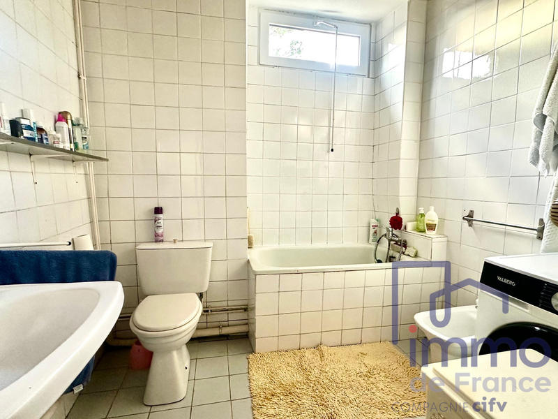 Appartement - 107 m² - 5 pièces