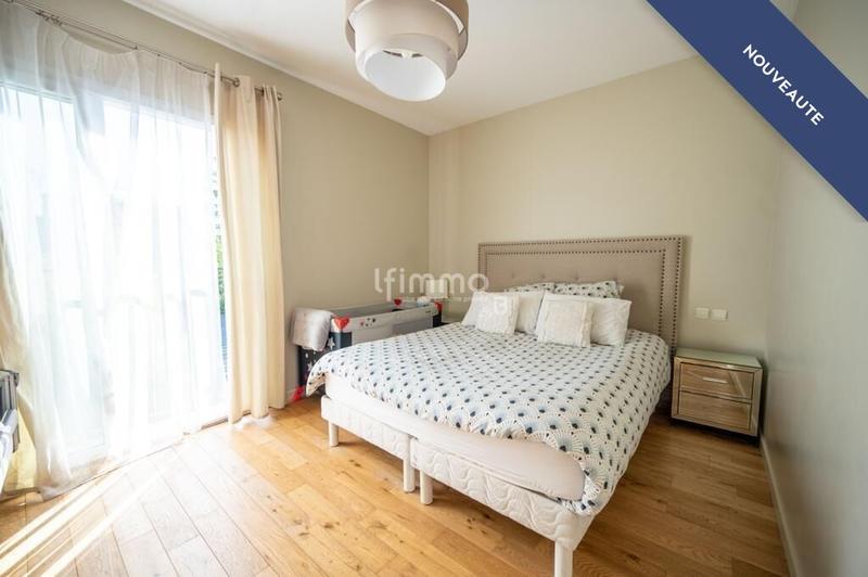 Maison d'architecte - 250 m² - 7 pièces