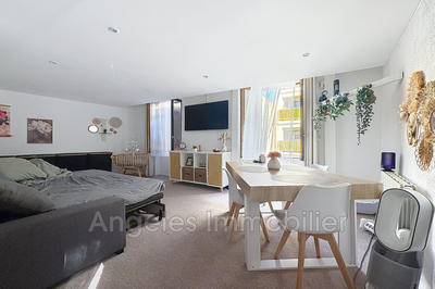 Maison de ville - 140 m² - 6 pièces