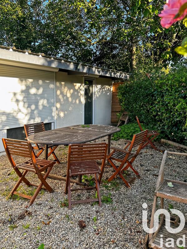 Maison - 161 m² - 8 pièces