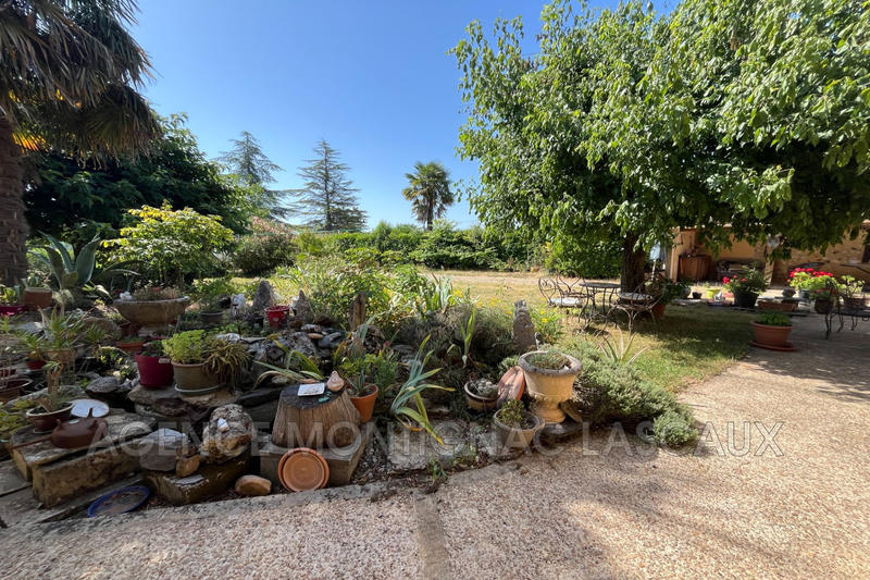 Maison chambre d'hôtes - 257 m²