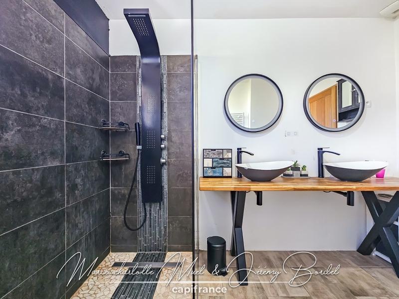 Maison - 75 m² - 3 pièces