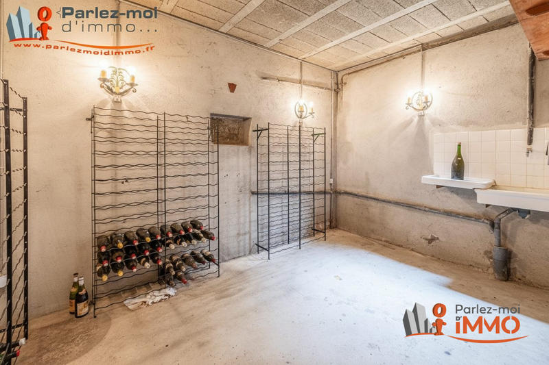 Maison - 195 m² - 7 pièces