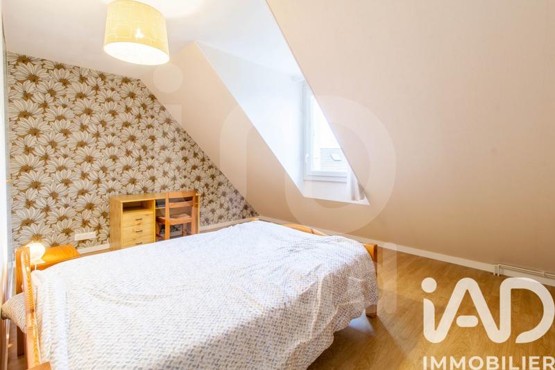 Maison - 97 m² - 5 pièces