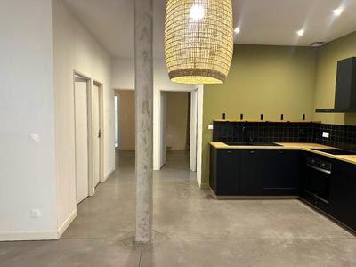 Appartement - 70 m² - 3 pièces