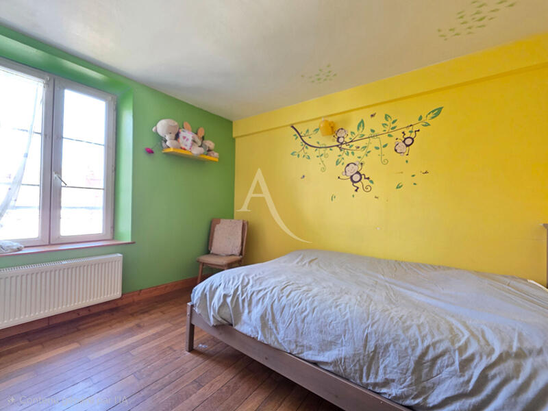 Maison - 140 m² - 5 pièces