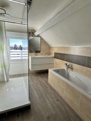 Maison - 90 m² - 6 pièces