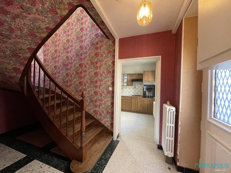 Maison ancienne - 144 m² - 7 pièces