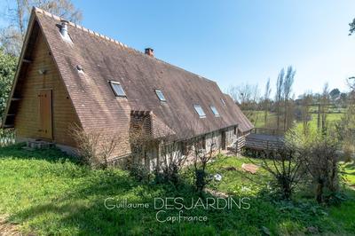 Maison traditionnelle - 187 m² - 6 pièces