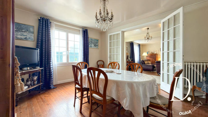 Maison - 179 m² - 4 pièces